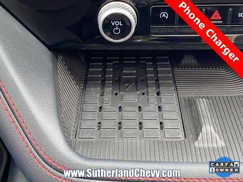 Used 2025 Ford Explorer ST image 34