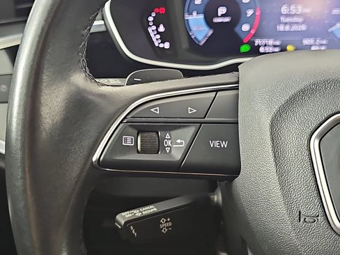 Used 2023 Audi Q3 2.0T Premium AWD/4WD image 17