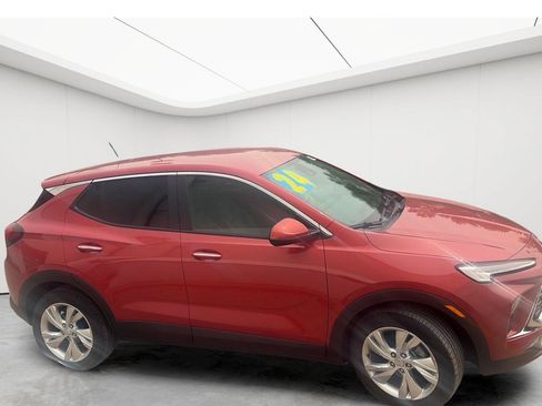 Used 2024 Buick Encore GX Preferred FWD image 3