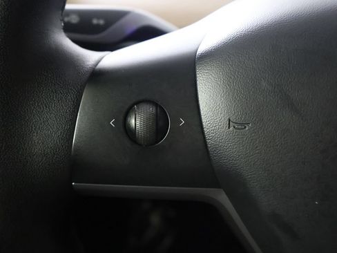Used 2020 Tesla Model Y Long Range AWD/4WD image 37