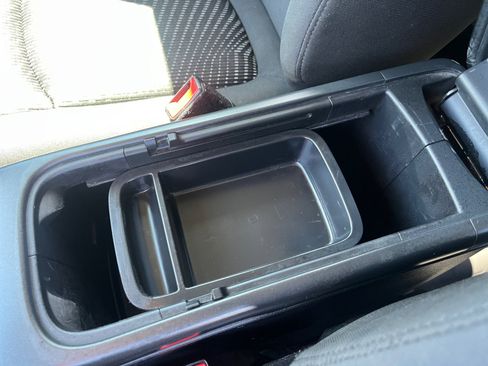 Used 2020 Dodge Journey SE w/ SE Popular Equipment Group FWD image 15