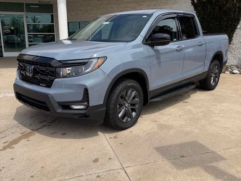 Certified 2025 Honda Ridgeline Sport image 1