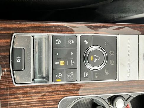 Used 2016 Land Rover Range Rover Supercharged AWD/4WD image 34