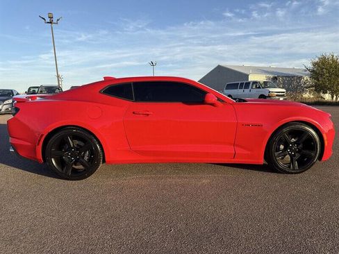 Used 2019 Chevrolet Camaro SS image 9