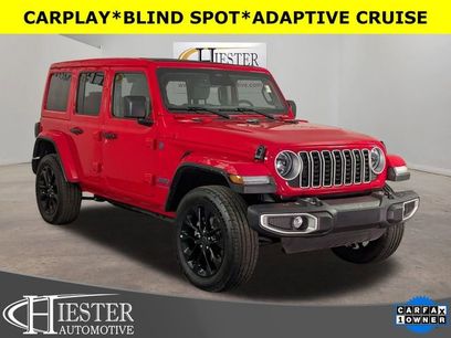 Used 2025 Jeep Wrangler Unlimited Sahara w/ Safety Group