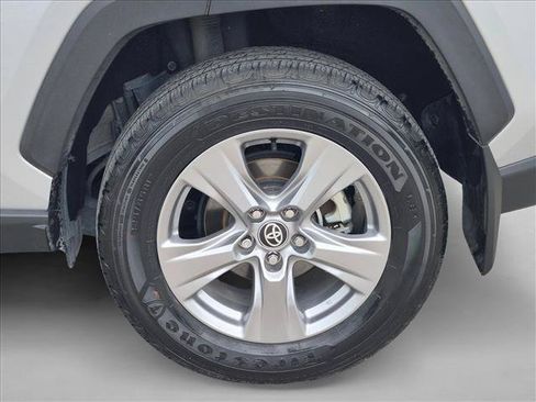 Used 2024 Toyota RAV4 XLE w/ Convenience Package AWD/4WD image 21