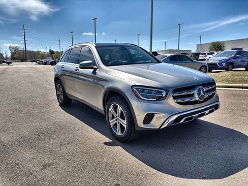 Certified 2021 Mercedes-Benz GLC 300 image 11