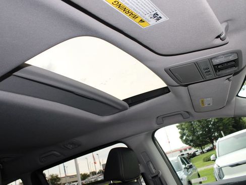 Used 2023 Honda Odyssey EX-L image 30