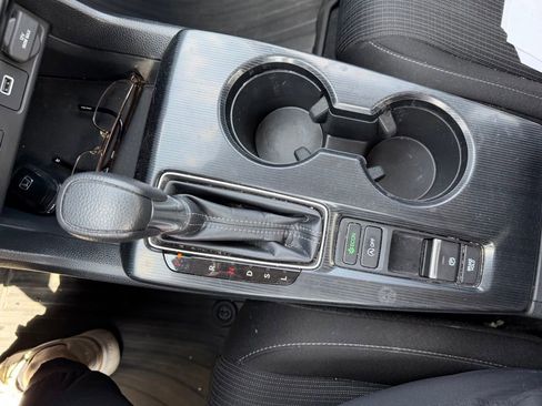 Used 2023 Honda Civic LX image 18