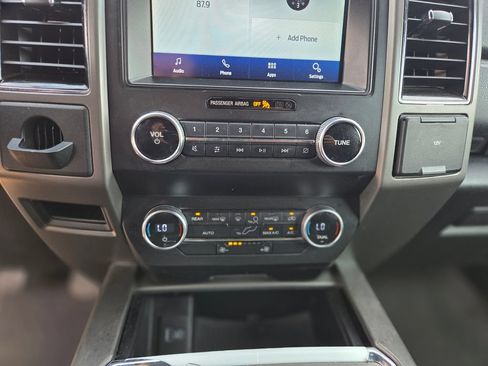 Used 2020 Ford Expedition XLT w/ Cargo Package RWD image 23
