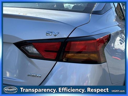 Certified 2022 Nissan Altima 2.5 SV image 11