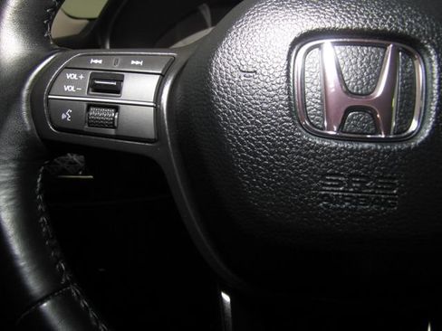 Used 2024 Honda Accord EX-L image 5