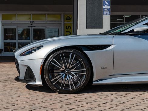 Used 2020 Aston Martin DBS Superleggera Volante RWD image 23