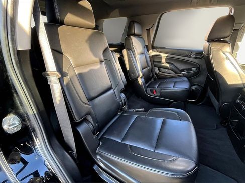 Used 2019 Chevrolet Tahoe LT image 26