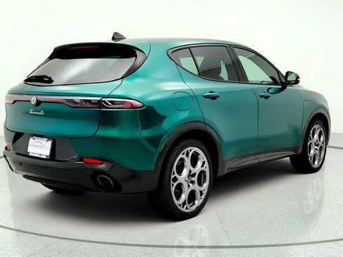 Used 2024 Alfa Romeo Tonale Veloce AWD/4WD image 5