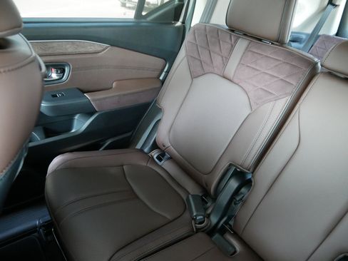 New 2026 Honda Pilot Elite image 9