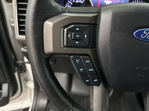 Used 2020 Ford Expedition XLT w/ Equipment Group 202A image 16