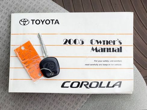 Used 2005 Toyota Corolla CE FWD image 25