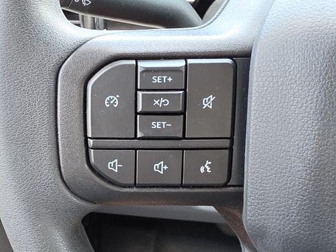 Used 2024 Ford F250 XLT w/ XLT Premium Package AWD/4WD image 16