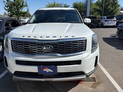Used 2020 Kia Telluride S AWD/4WD image 2