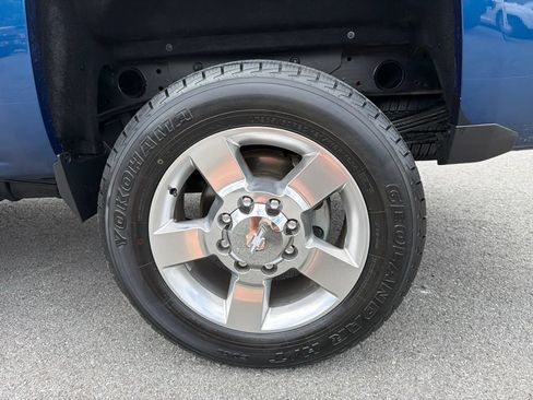 Used 2016 Chevrolet Silverado 2500 LTZ w/ Duramax Plus Package AWD/4WD image 13