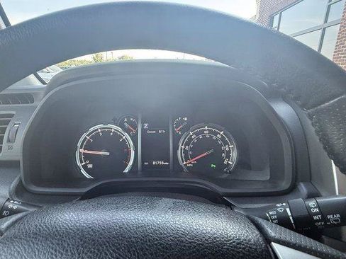 Used 2022 Toyota 4Runner Limited AWD/4WD image 24
