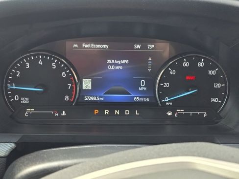 Used 2022 Ford Explorer XLT w/ Equipment Group 202A image 18