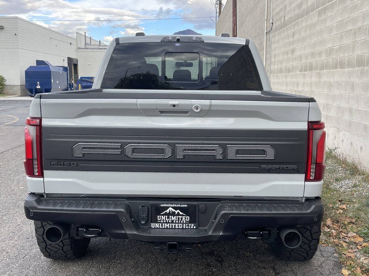 Used 2026 Ford F150 Raptor AWD/4WD image 6