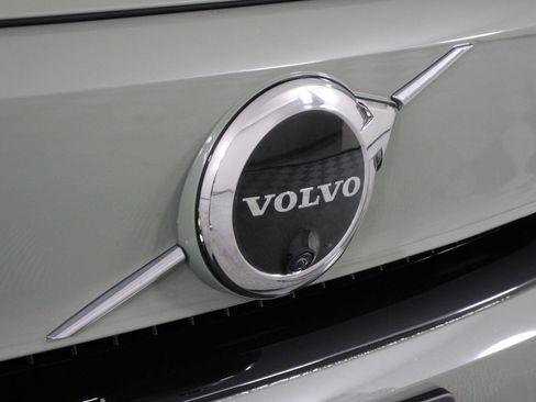 Certified 2023 Volvo C40 P8 Recharge Ultimate AWD/4WD image 25