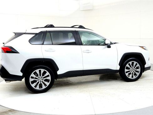 Certified 2023 Toyota RAV4 XLE Premium image 6