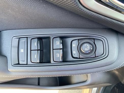 Used 2021 Subaru Forester Premium w/ Popular Package #1 AWD/4WD image 17
