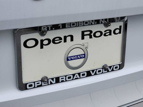 Used 2025 Volvo XC60 T8 Core w/ Protection Package Premier image 31