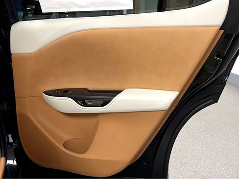 New 2026 Lexus RZ 450e AWD image 21