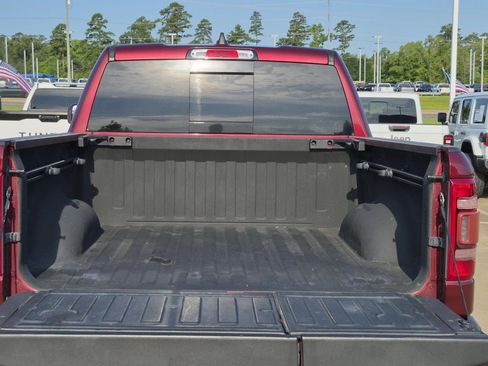 Used 2021 RAM 1500 Limited AWD/4WD image 10