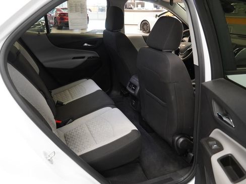 Certified 2023 Chevrolet Equinox LS w/ LS Convenience Package FWD image 23