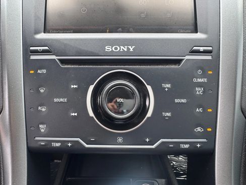 Used 2014 Ford Fusion Titanium image 27