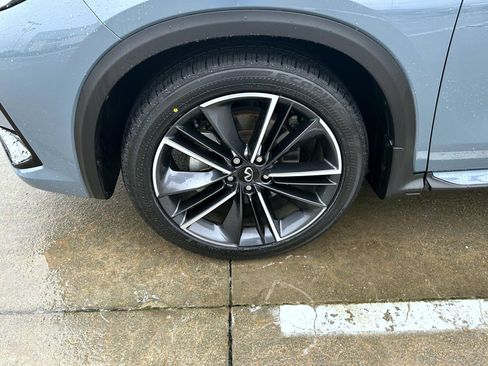 Used 2023 INFINITI QX55 Sensory w/ Lighting Package AWD/4WD image 22
