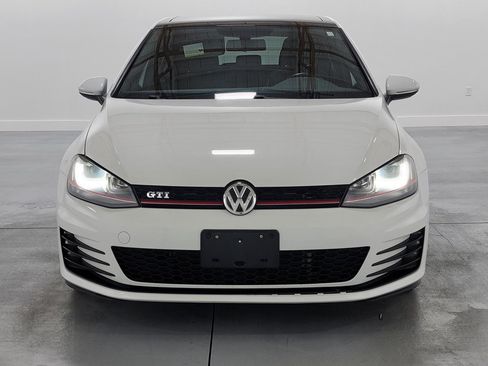 Used 2016 Volkswagen GTI SE FWD image 3