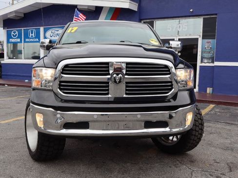 Used 2017 RAM 1500 Big Horn AWD/4WD image 2