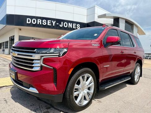 Used 2023 Chevrolet Tahoe High Country AWD/4WD image 1