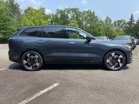 New 2025 Volvo EX90 Ultra image 9