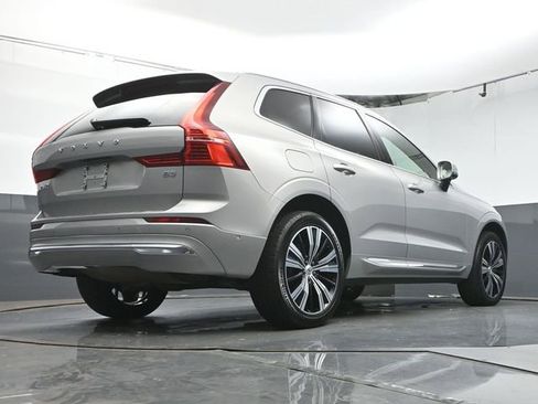 Used 2022 Volvo XC60 B5 Inscription w/ Advanced Package image 38