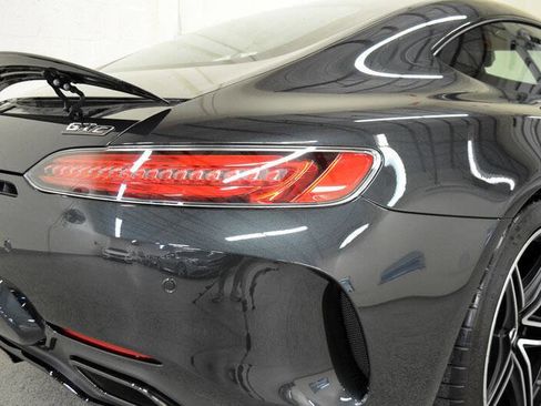 Used 2019 Mercedes-Benz AMG GT C w/ AMG Interior Night Package image 33