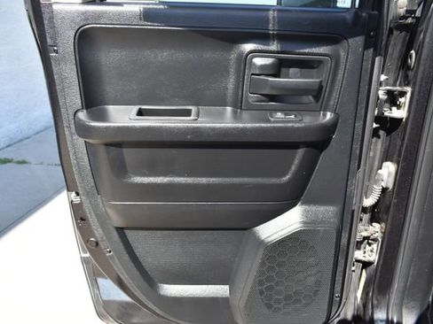 Used 2015 RAM 1500 Express AWD/4WD image 29