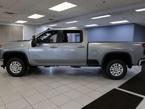 New 2026 Chevrolet Silverado 2500 LT w/ Snow Plow Prep/Camper Package AWD/4WD image 2