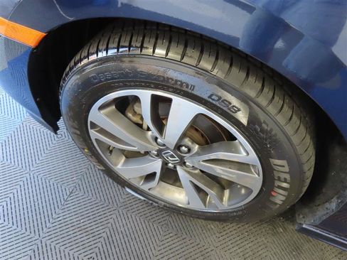Used 2022 Honda Odyssey Touring image 6