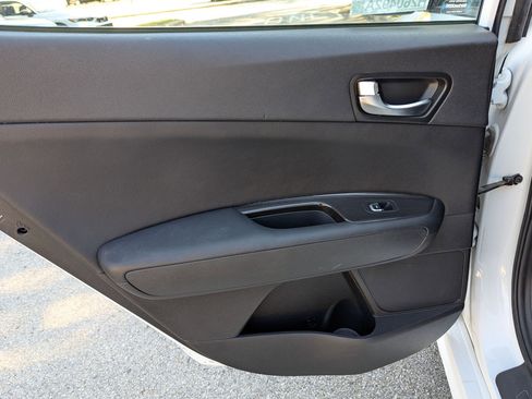 Used 2019 Kia Optima EX w/ EX Premium Package image 16