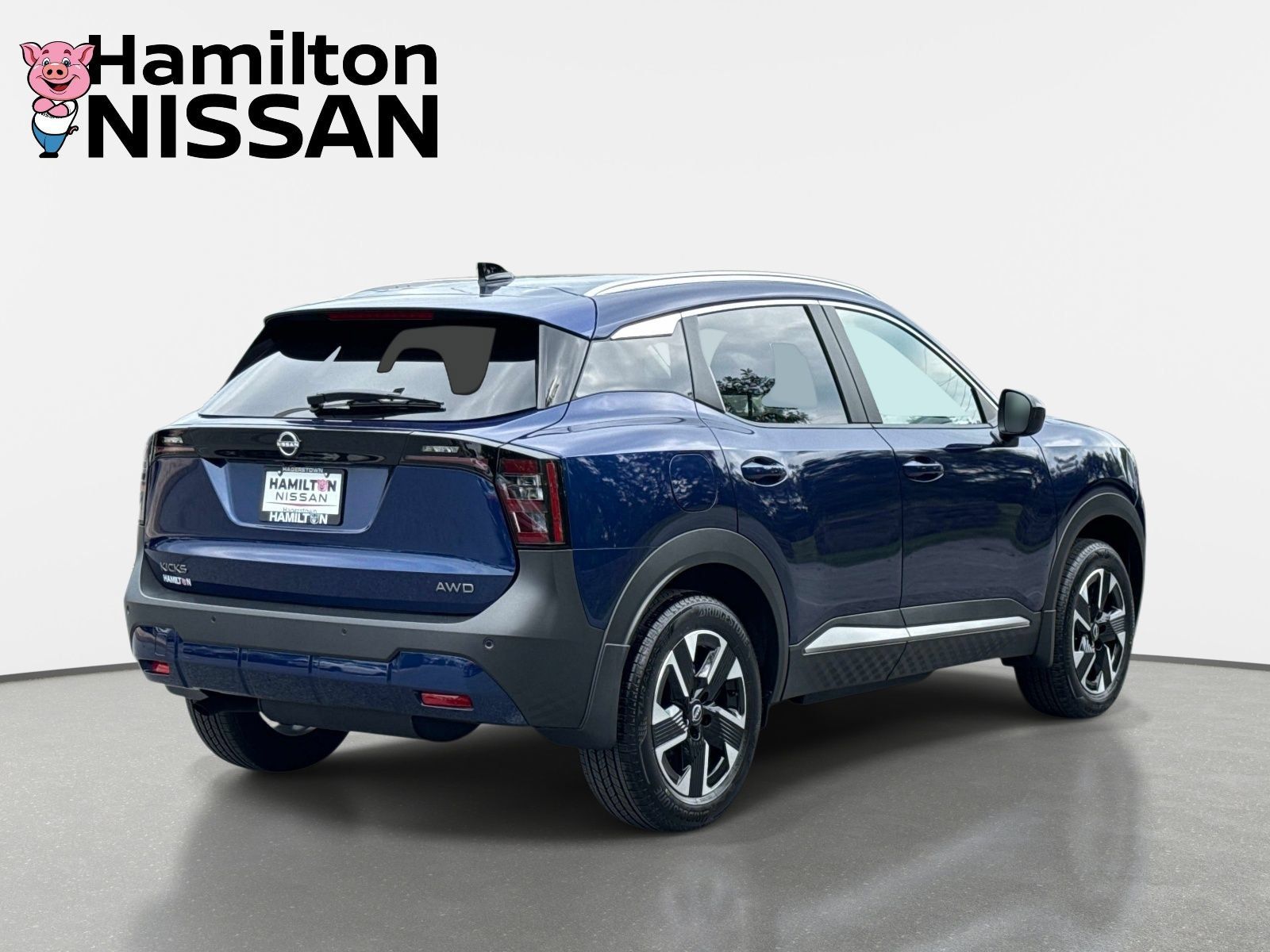 Used 2026 Nissan Kicks SV w/ SV Premium Package AWD/4WD image 2