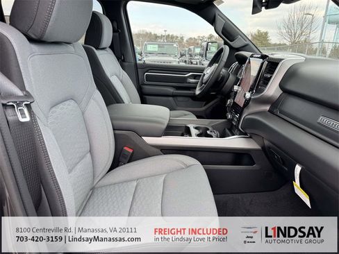 New 2026 RAM 1500 4x4 Crew Cab image 12