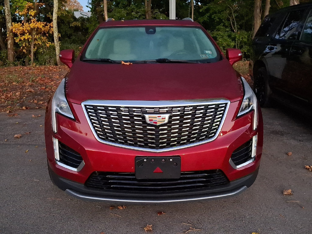 Certified 2024 Cadillac XT5 Premium Luxury AWD/4WD image 3